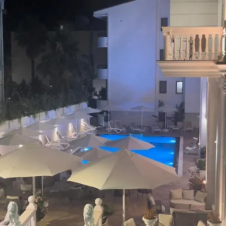 Julia Luxury Apartament Durrës